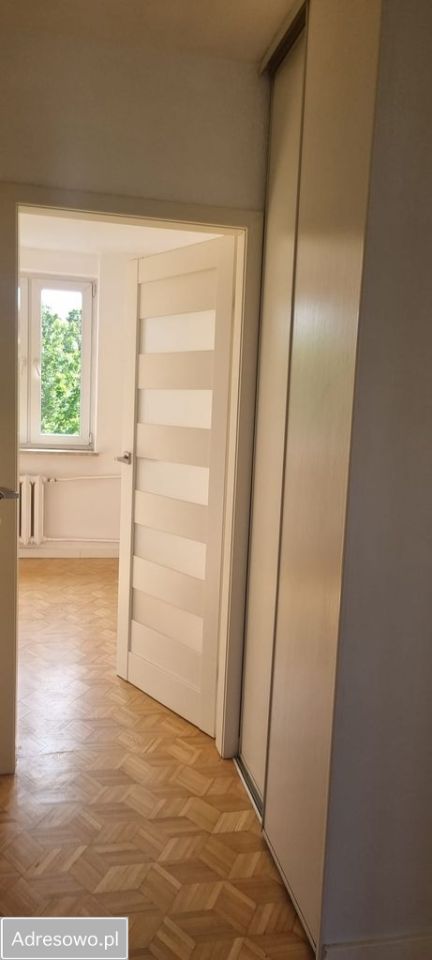 Mieszkanie 3-pokojowe Milanówek, ul. Królewska. Zdjęcie 3