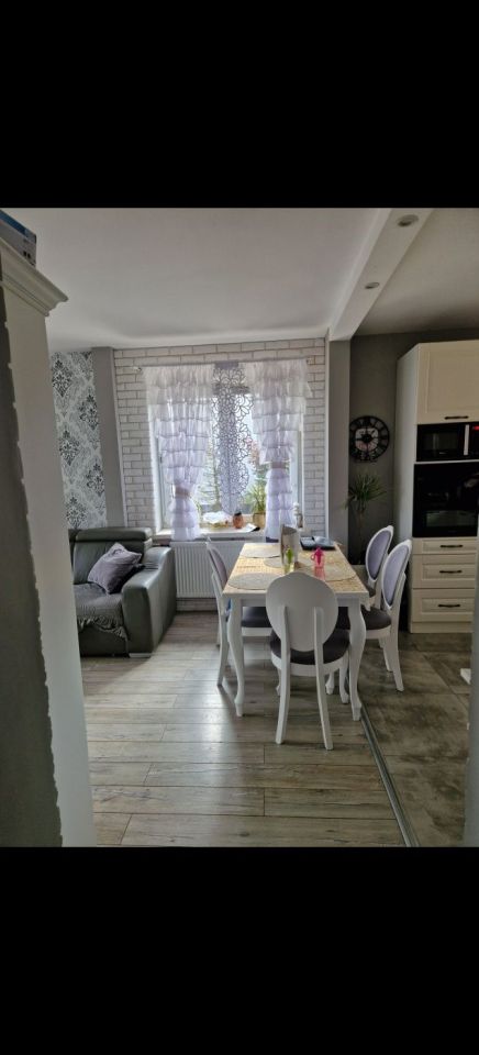 dom wolnostojący Łódź, ul. Bronisin. Zdjęcie 3