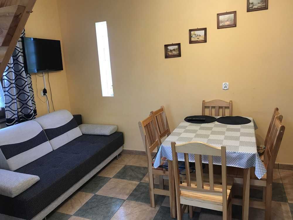 dom wolnostojący Łazy, ul. Miła. Zdjęcie 6