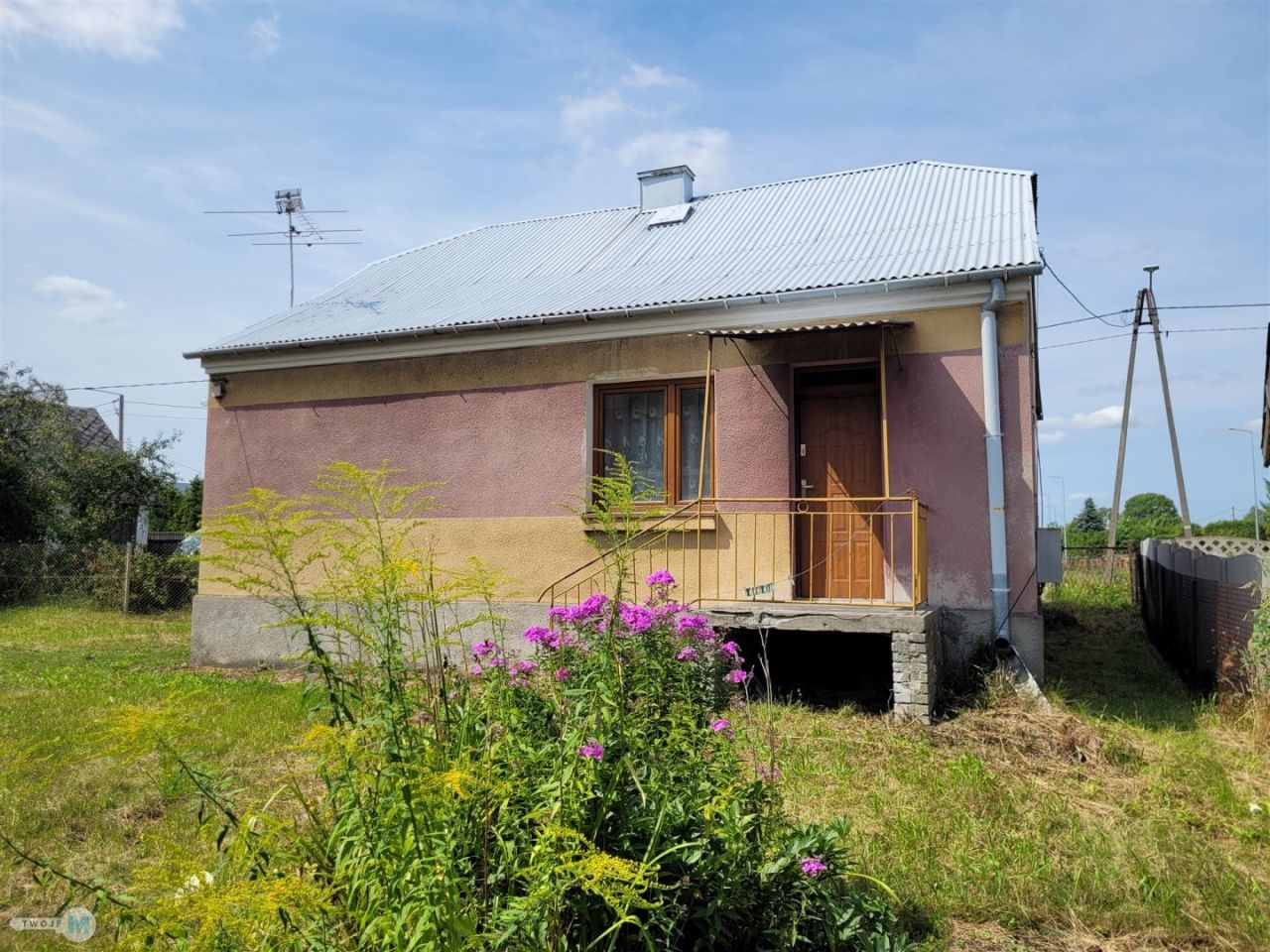 dom wolnostojący, 3 pokoje Przededworze. Zdjęcie 7