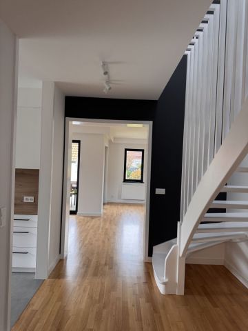 dom wolnostojący, 6 pokoi Leszno, ul. Maltańska. Zdjęcie 13