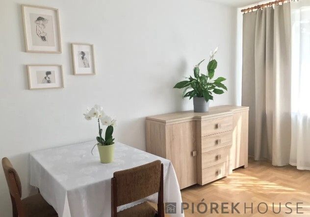 Mieszkanie 3-pokojowe Warszawa Ursus, ul. Stanisława Wojciechowskiego. Zdjęcie 2