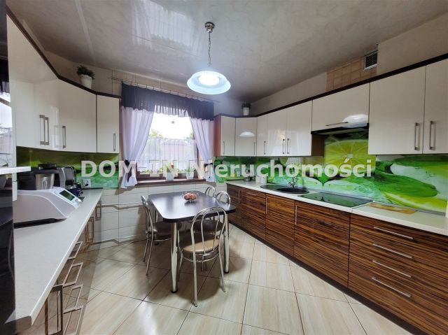 dom wolnostojący, 7 pokoi Jastrzębie-Zdrój Jastrzębie Dolne. Zdjęcie 15