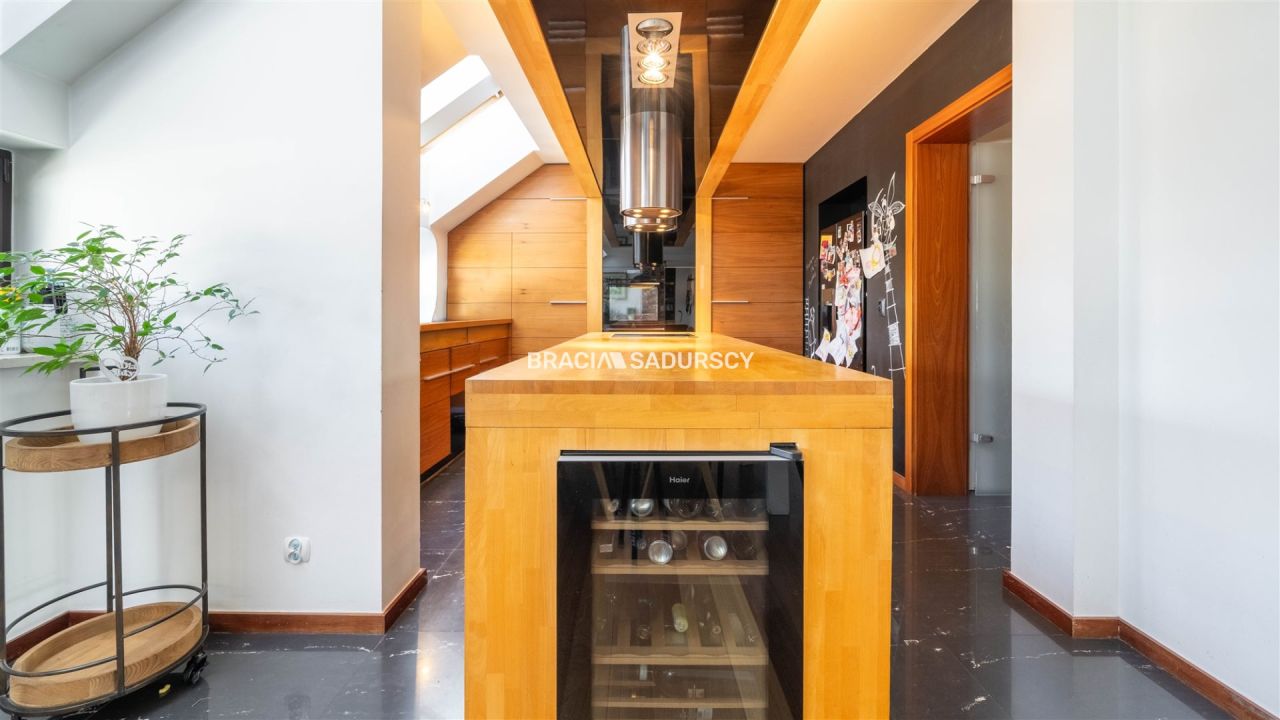 Mieszkanie 5-pokojowe Kraków Wola Justowska, ul. Morelowa. Zdjęcie 2