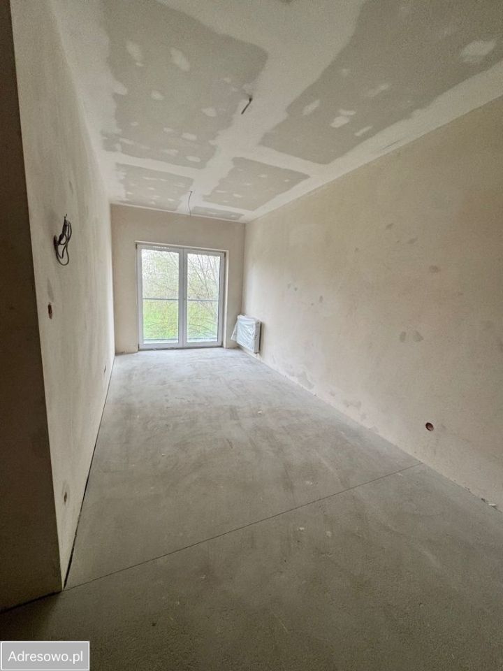 Mieszkanie 3-pokojowe Rudna Mała. Zdjęcie 1