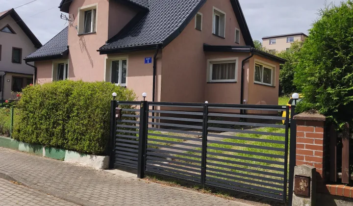 dom wolnostojący, 6 pokoi Chmielno, ul. Kuby