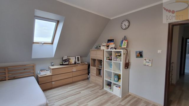 dom wolnostojący, 5 pokoi Jaktorów. Zdjęcie 17