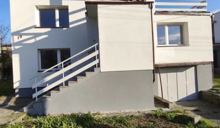 dom wolnostojący, 5 pokoi Prudnik, ul. Zwycięstwa