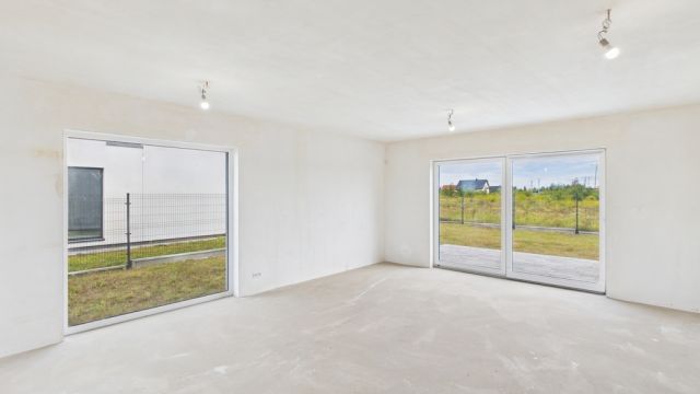 bliźniak, 5 pokoi Rybienko Nowe, ul. Bajkowa. Zdjęcie 3