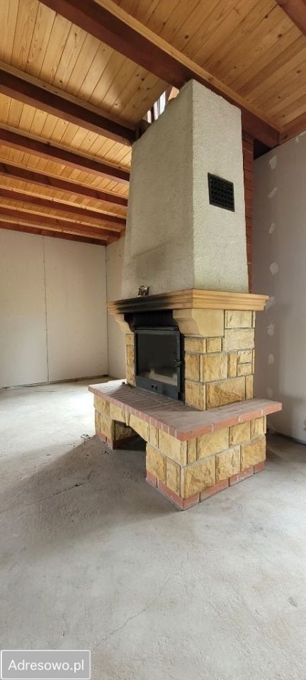 dom wolnostojący, 3 pokoje Jeleśnia. Zdjęcie 3