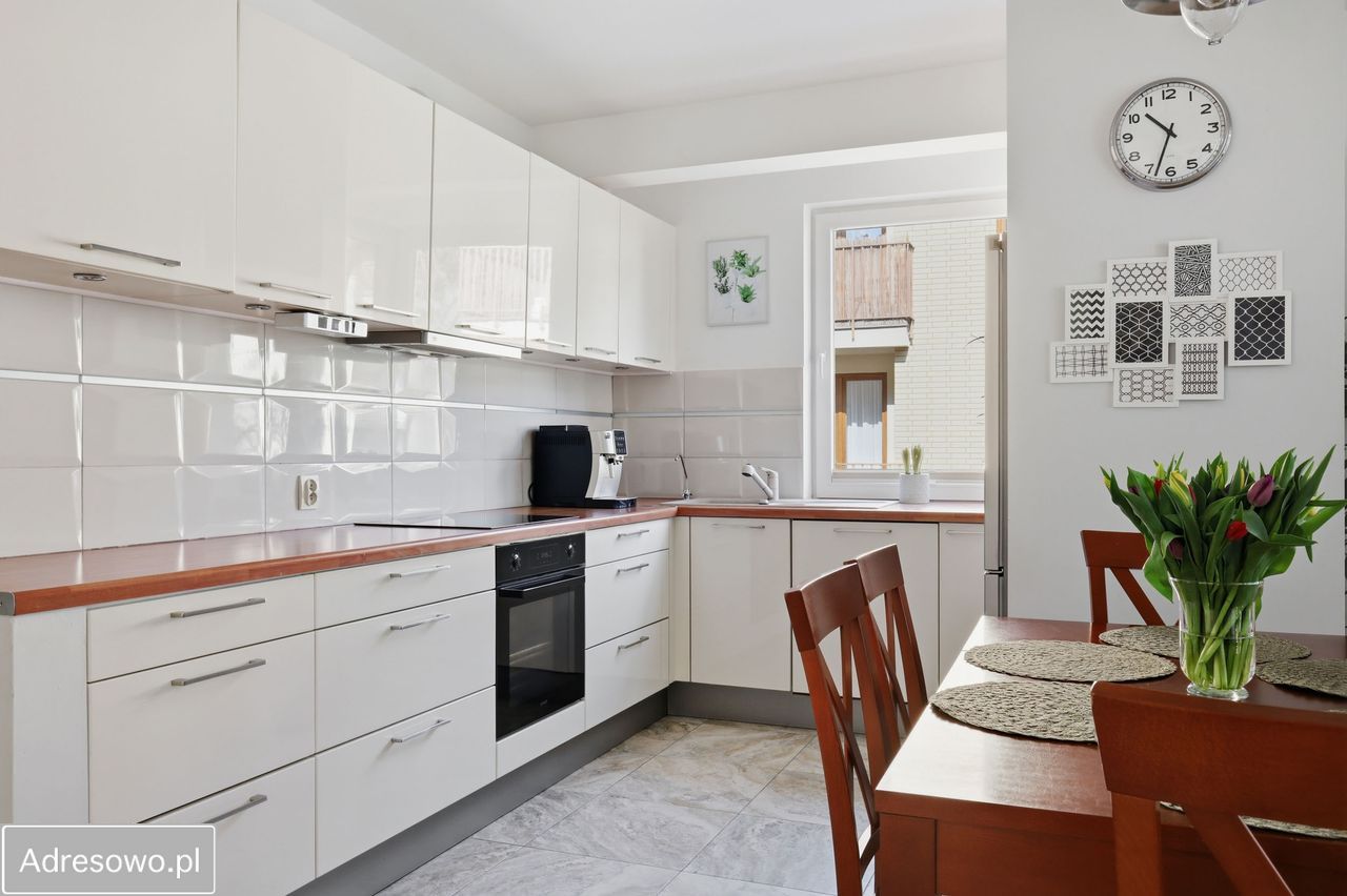 Mieszkanie 3-pokojowe Józefów, ul. Wawerska. Zdjęcie 9