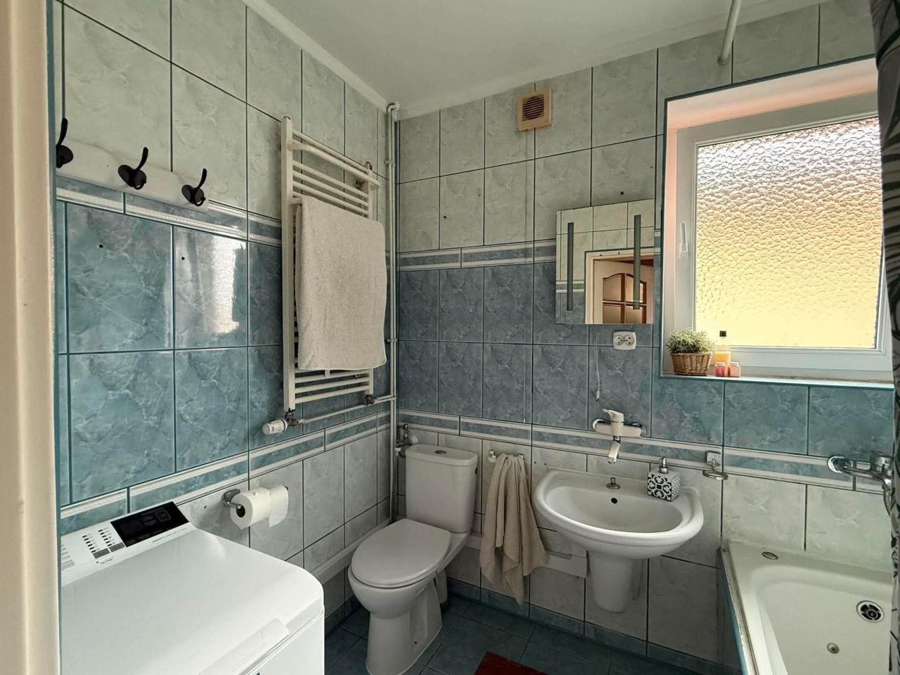 dom szeregowy Wrocław Muchobór Wielki, ul. Jerzego Cieślikowskiego. Zdjęcie 9