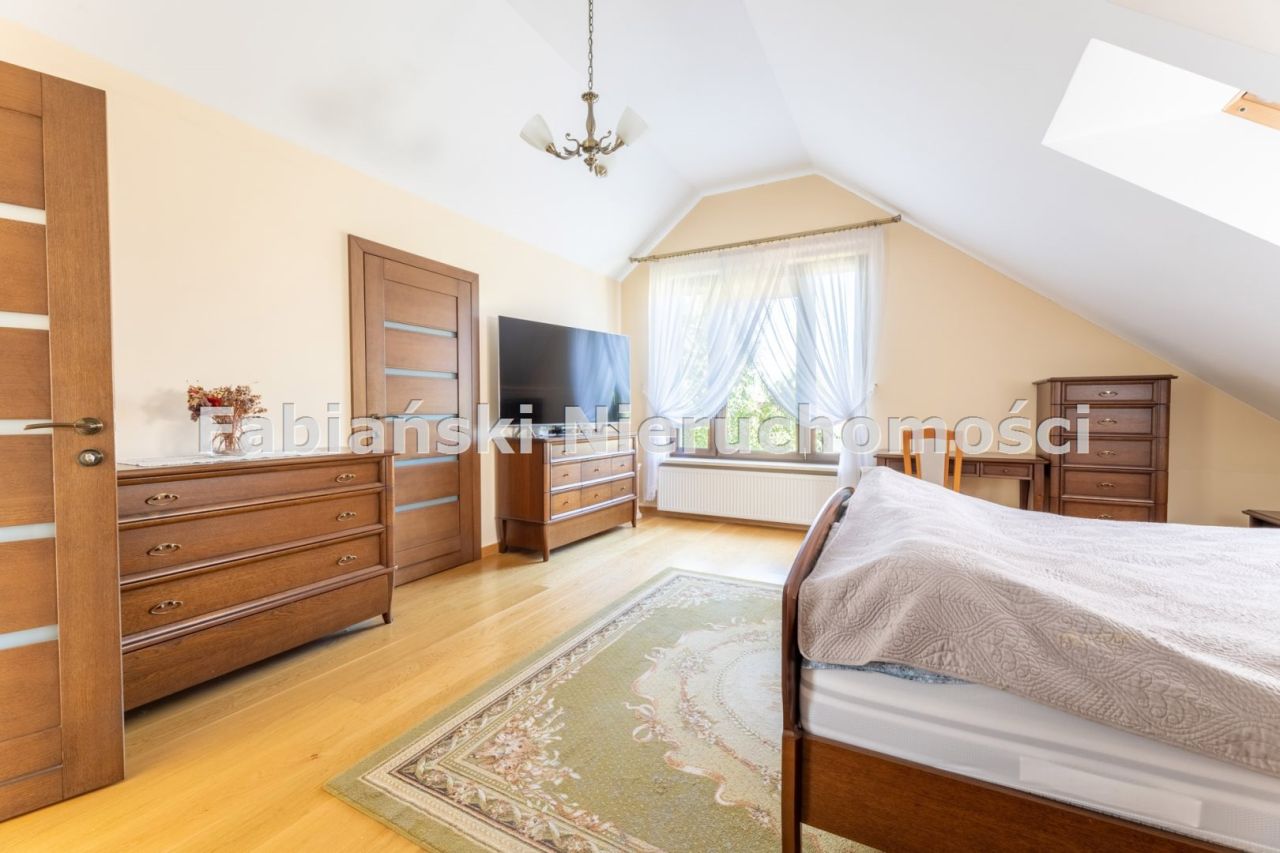 dom wolnostojący, 5 pokoi Poznań. Zdjęcie 17