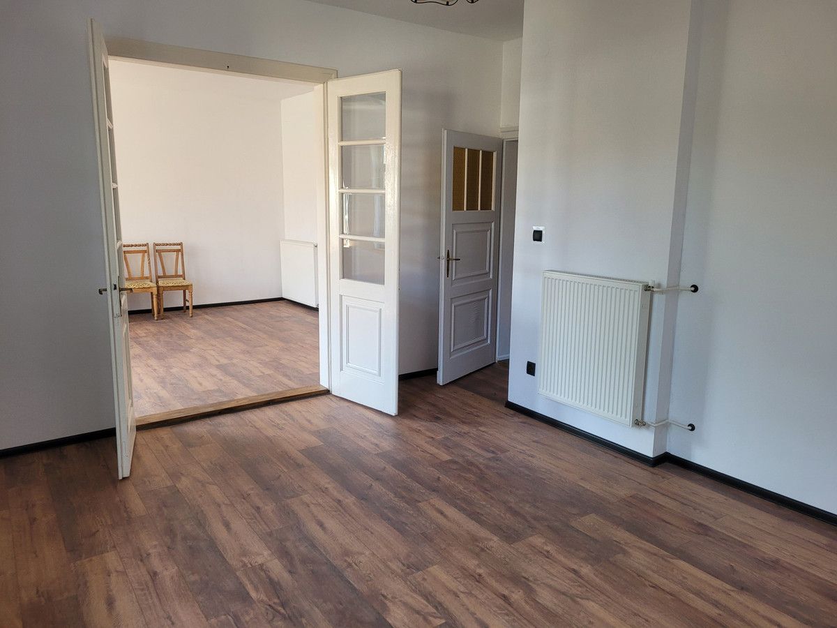 Mieszkanie 4-pokojowe Bardo. Zdjęcie 11