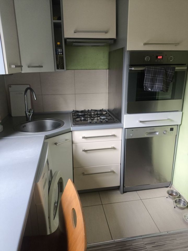 Mieszkanie 3-pokojowe Bielsko-Biała, ul. Wiśniowa. Zdjęcie 3