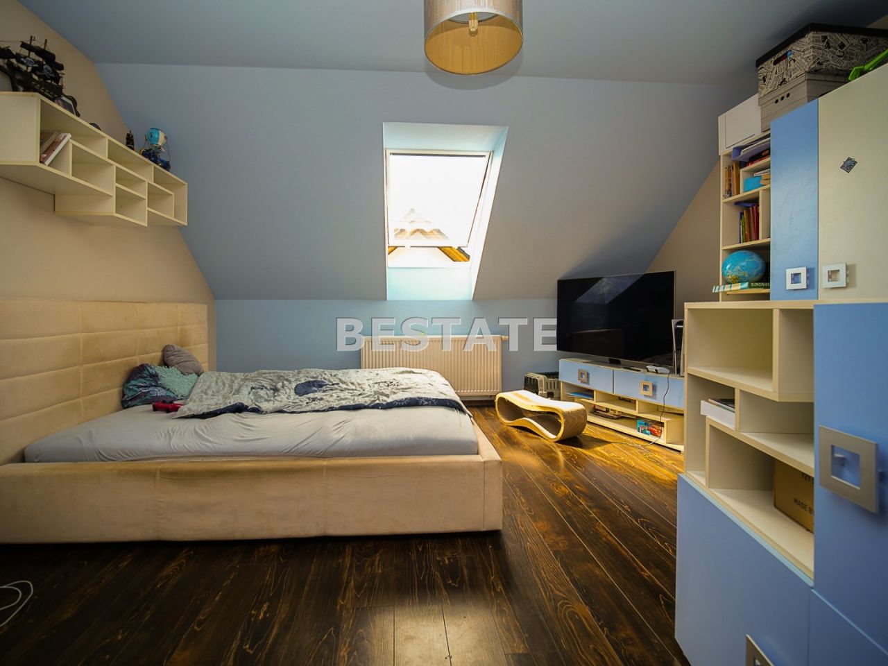 dom wolnostojący, 5 pokoi Wola Dębińska. Zdjęcie 16