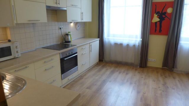 Mieszkanie 2-pokojowe Kraków Podgórze, ul. Tadeusza Czackiego. Zdjęcie 2