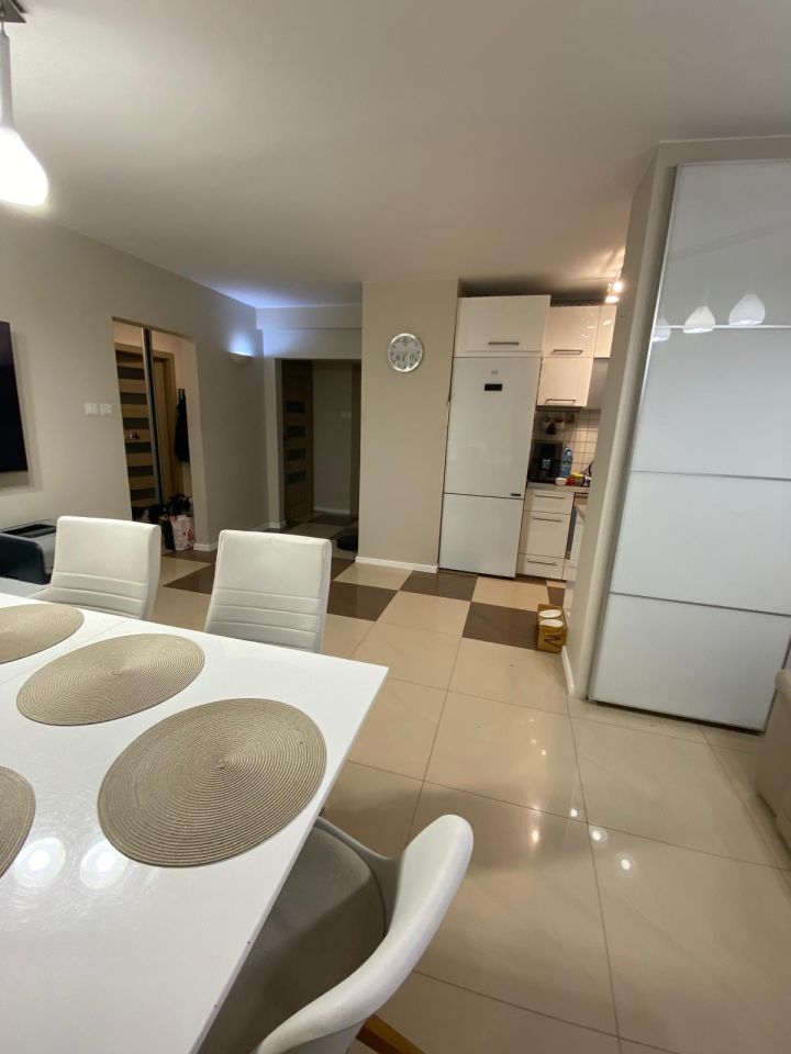 Mieszkanie 3-pokojowe Głowno, ul. Władysława Sikorskiego. Zdjęcie 1