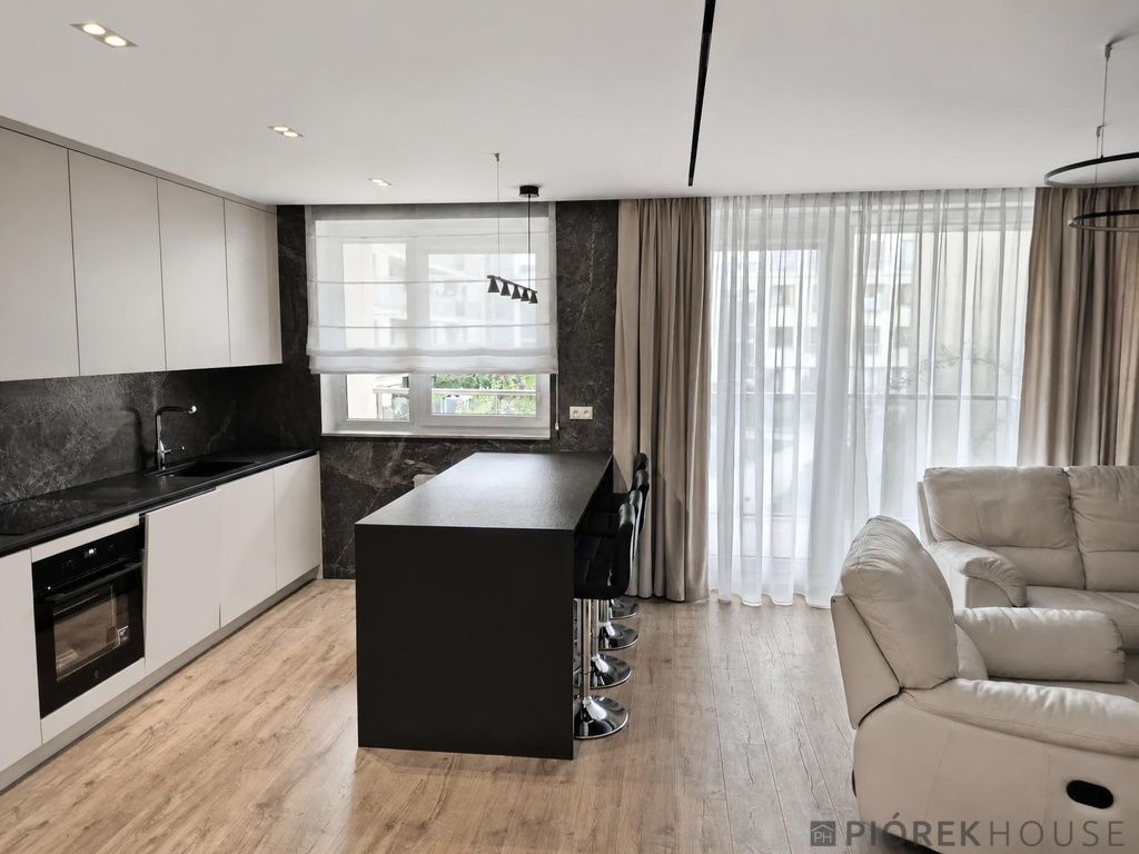 Mieszkanie 3-pokojowe Warszawa Targówek, ul. św. Wincentego. Zdjęcie 2