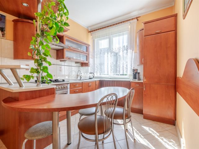 dom wolnostojący, 5 pokoi Kraków Bieżanów, ul. Jana Smolenia. Zdjęcie 18