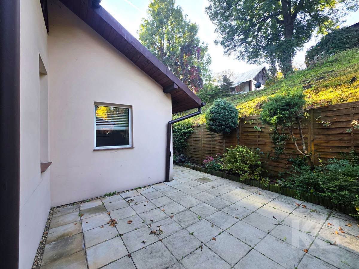bliźniak, 9 pokoi Sanok, ul. Sanowa. Zdjęcie 3