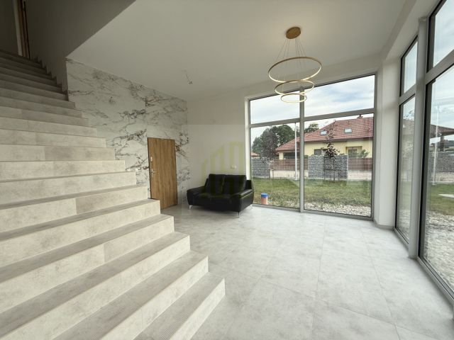 Lokal Warszawa, ul. Kobiałka. Zdjęcie 31