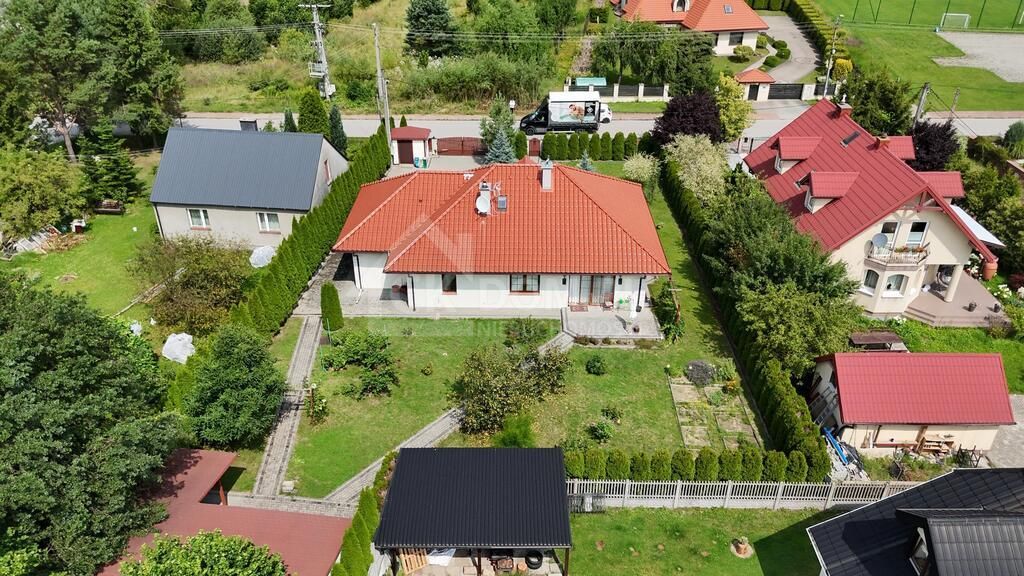 dom wolnostojący, 4 pokoje Ćmińsk. Zdjęcie 8