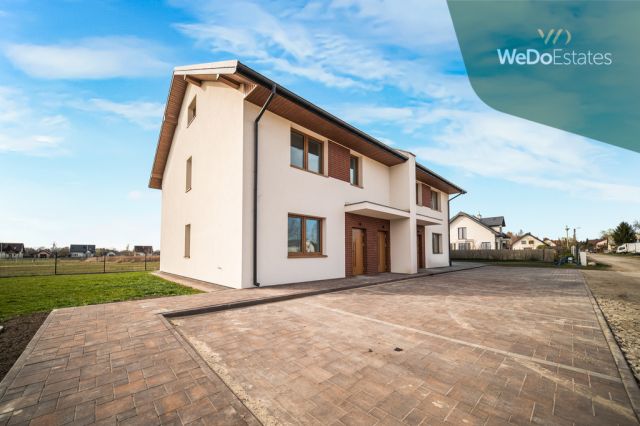 Mieszkanie 4-pokojowe Ostrówek, ul. Miła. Zdjęcie 1