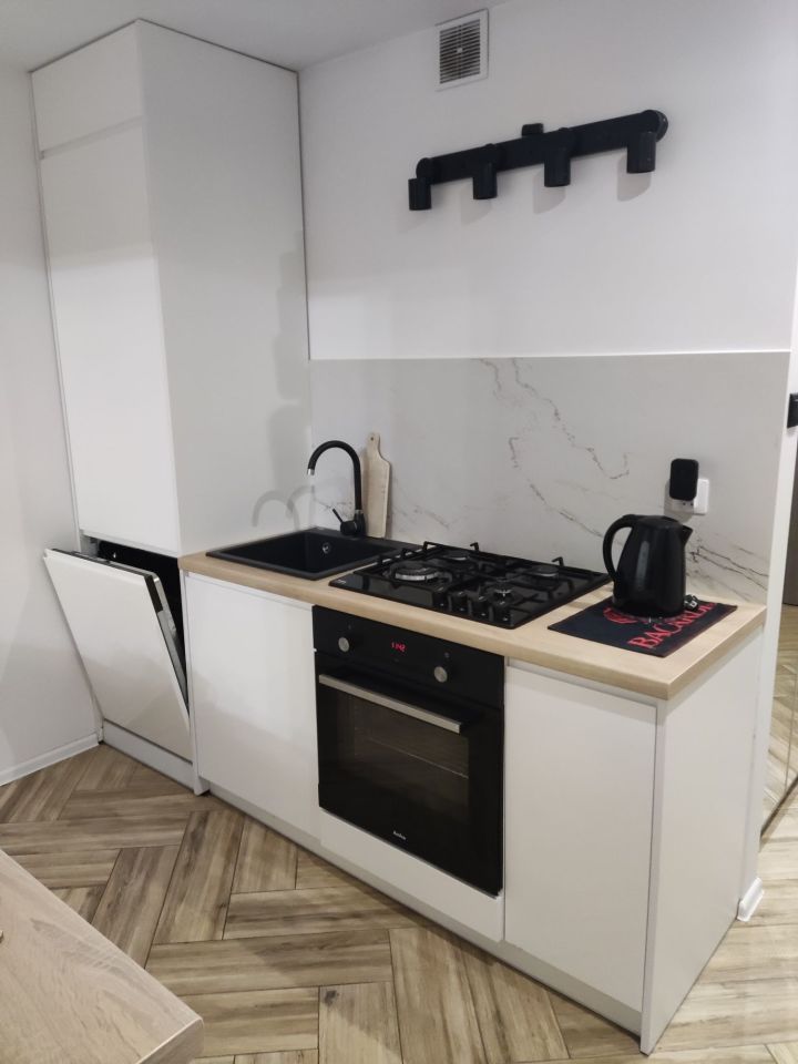Mieszkanie 1-pokojowe Chorzów. Zdjęcie 5