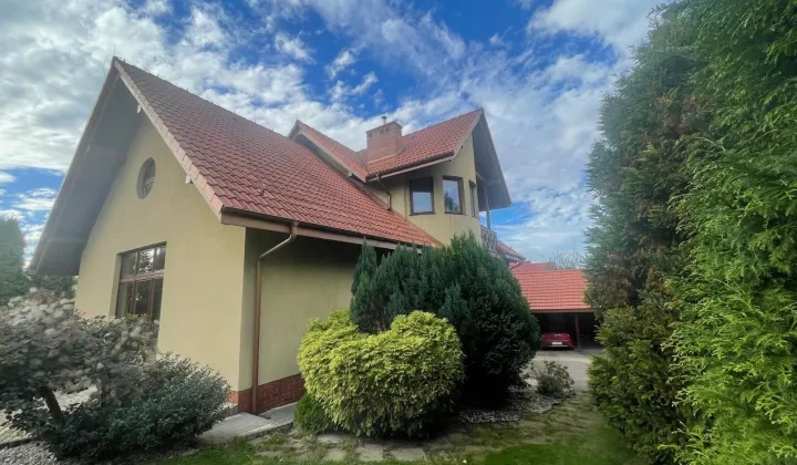 dom wolnostojący, 5 pokoi Kocmyrzów