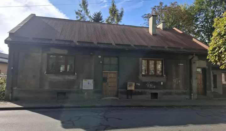 dom wolnostojący, 4 pokoje Olkusz Centrum, ul. Szpitalna