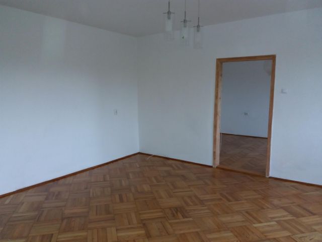 Lokal Tąpkowice, ul. Zwycięstwa. Zdjęcie 1
