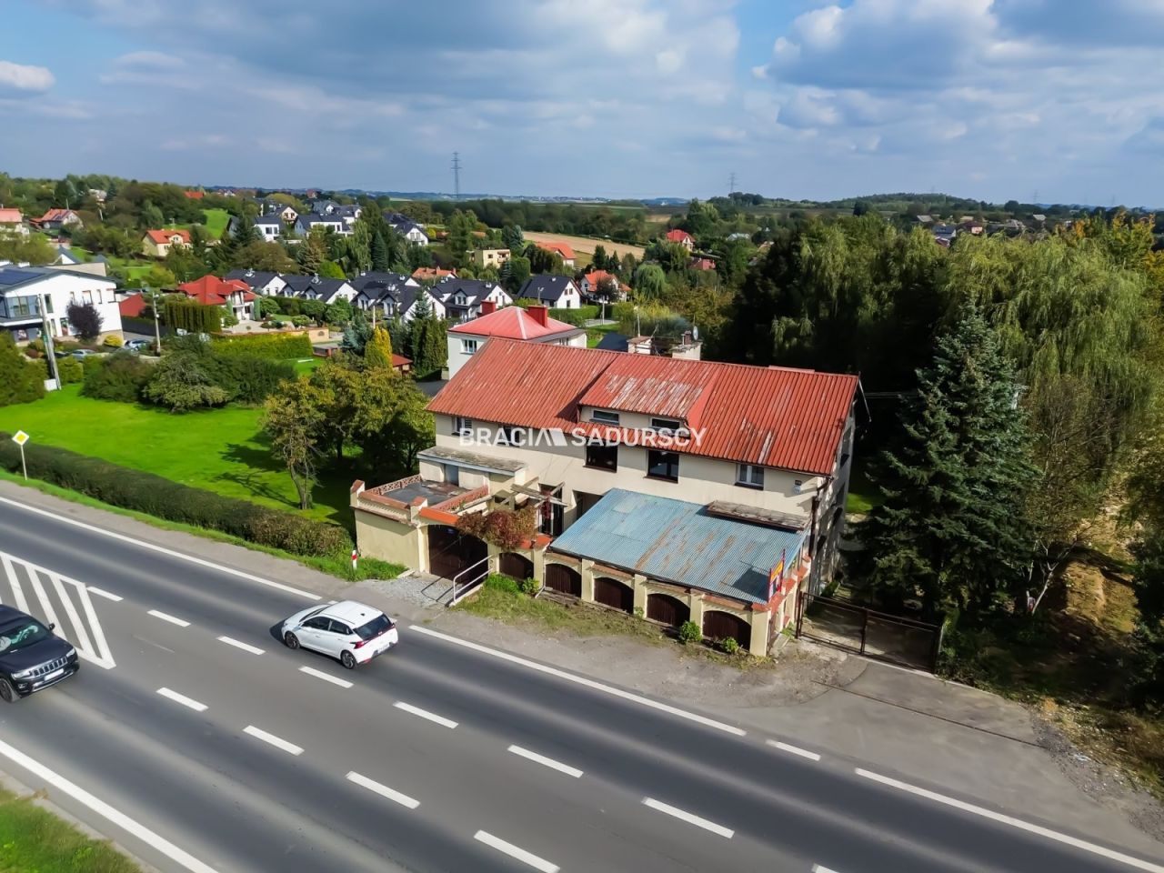 dom wolnostojący, 6 pokoi Bibice, ul. Warszawska. Zdjęcie 12