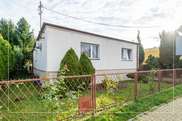 dom wolnostojący, 4 pokoje Plewiska, ul. Skryta. Zdjęcie 2