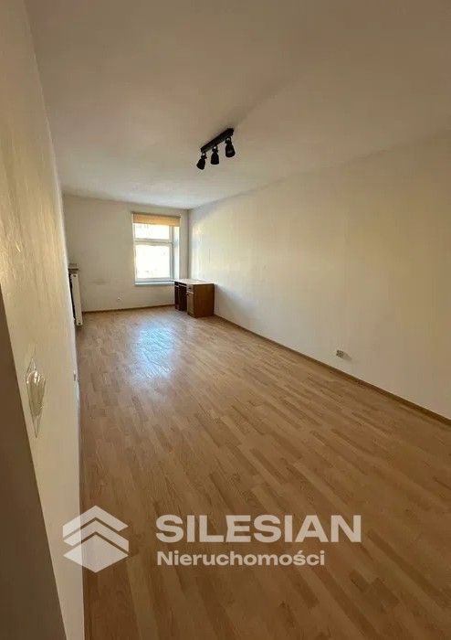 Mieszkanie 3-pokojowe Świdnica, ul. Długa. Zdjęcie 2