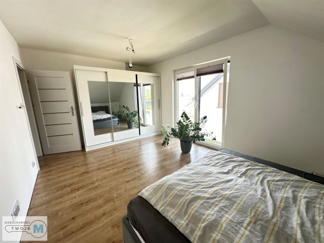 dom wolnostojący, 5 pokoi Brynica. Zdjęcie 12