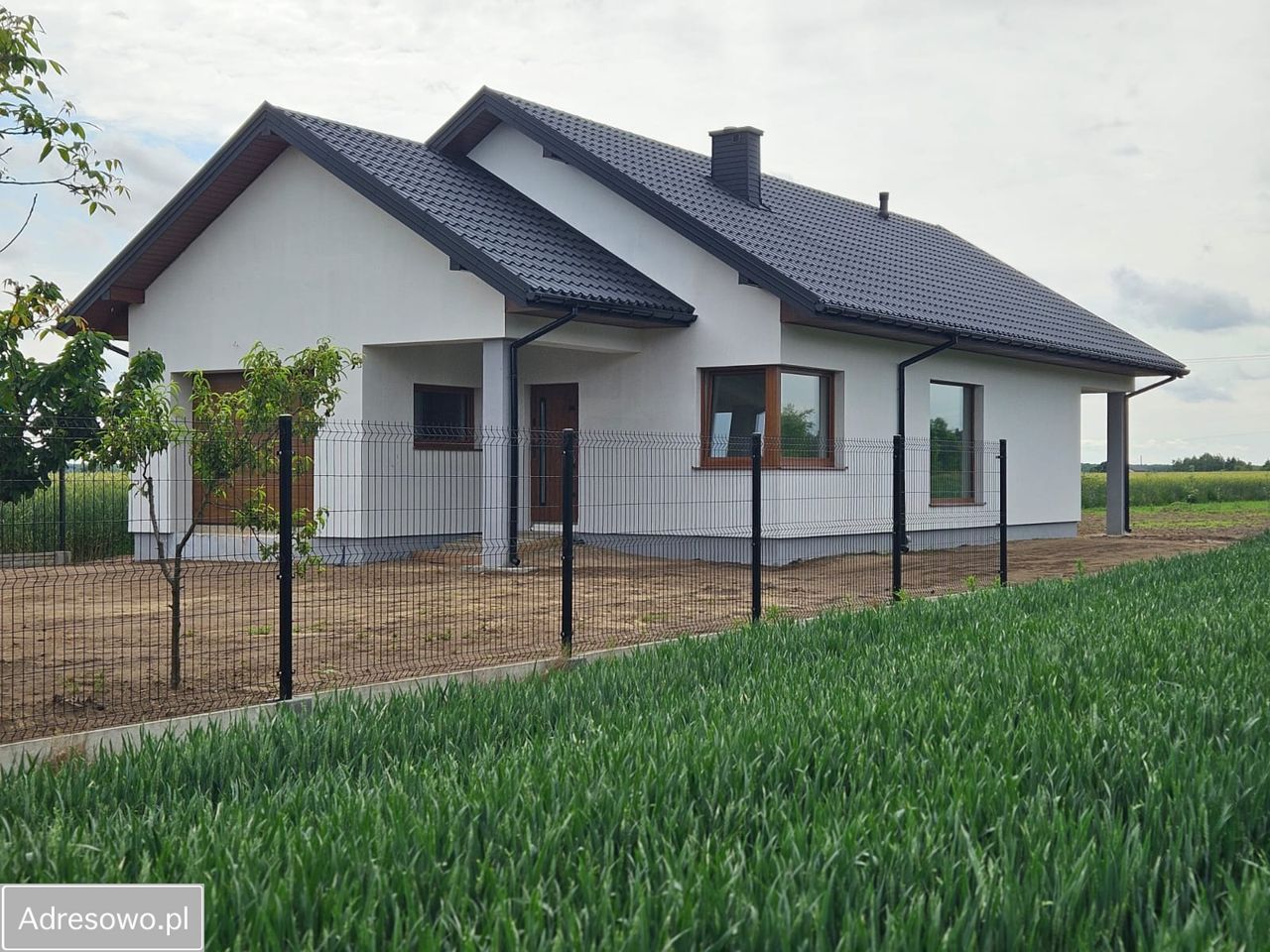 dom wolnostojący, 3 pokoje Ciepła. Zdjęcie 9