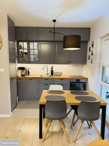 Mieszkanie 4-pokojowe Marki, ul. Jana Onufrego Zagłoby. Zdjęcie 1