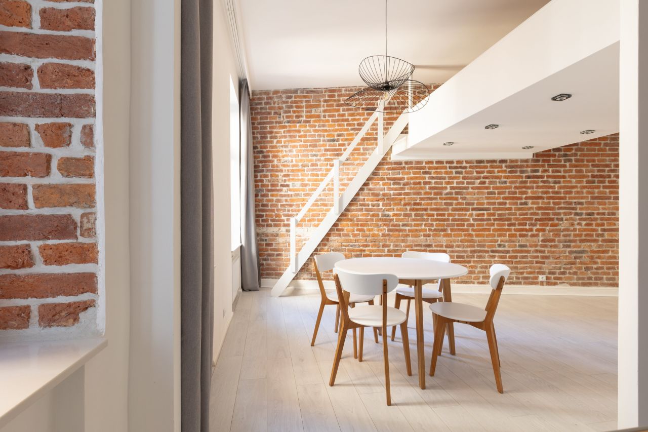 Mieszkanie 3-pokojowe Bielsko-Biała Śródmieście, ul. Komorowicka. Zdjęcie 2