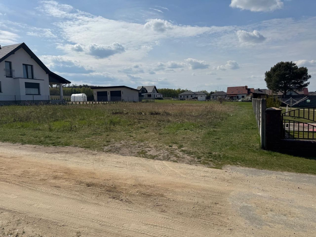 Działka budowlana Kościelec, ul. Leśna. Zdjęcie 1