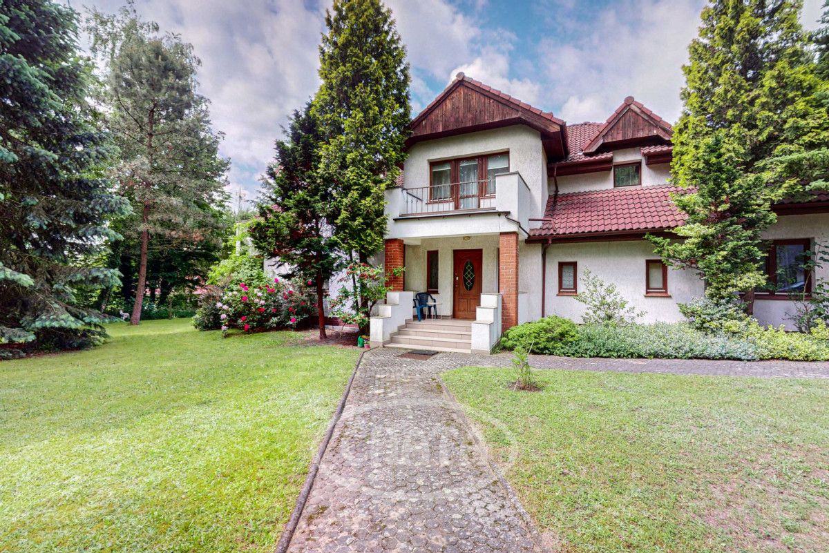 dom wolnostojący, 8 pokoi Oborniki Śląskie, ul. Władysława Sikorskiego