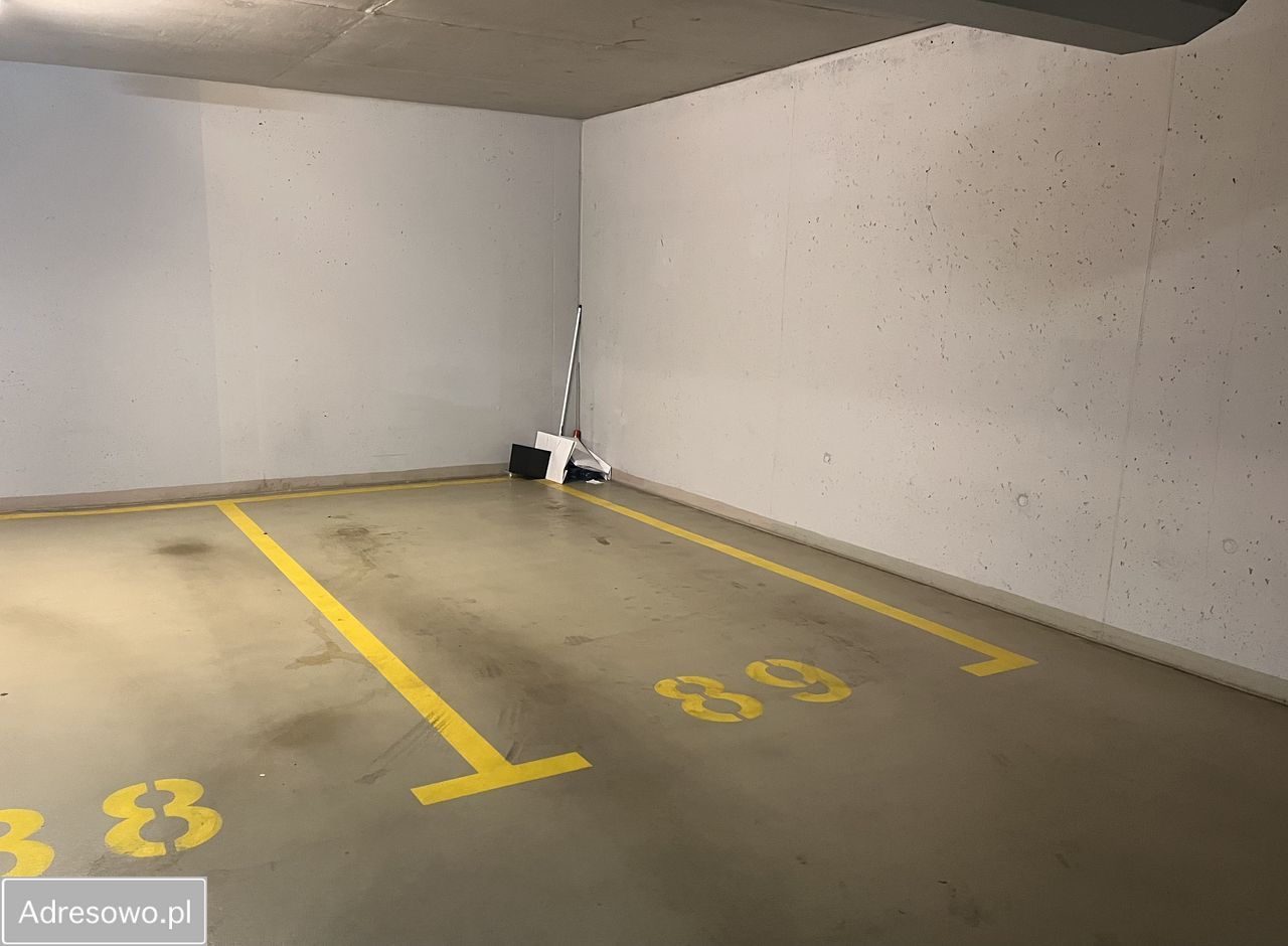 Garaż/miejsce parkingowe Warszawa Ursynów, ul. Fort Służew