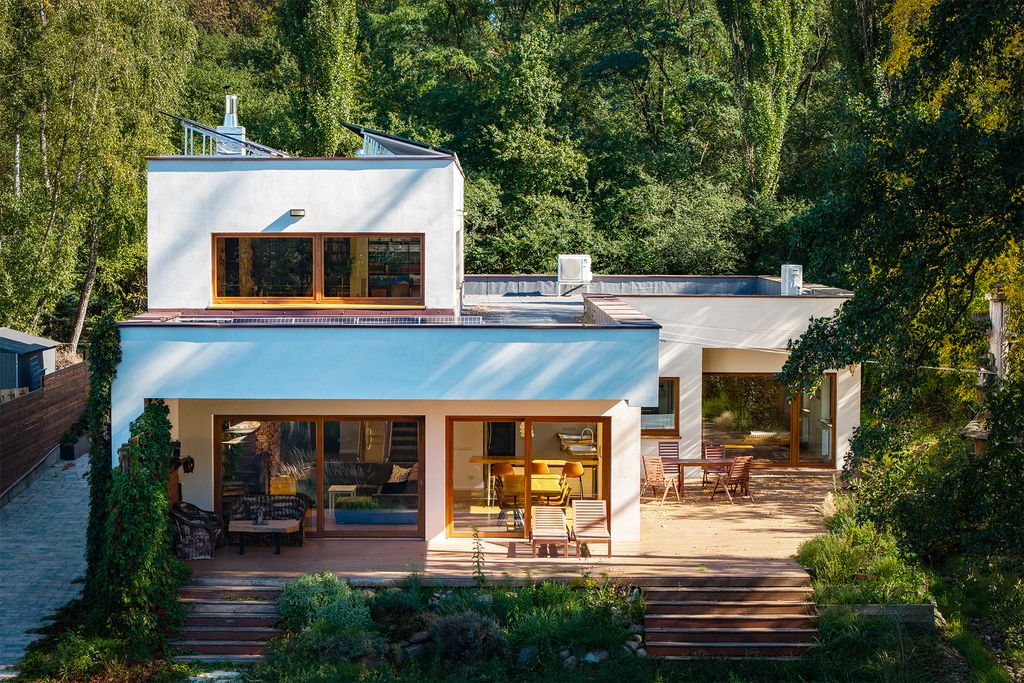 dom wolnostojący, 4 pokoje Łódź Nowosolna. Zdjęcie 2