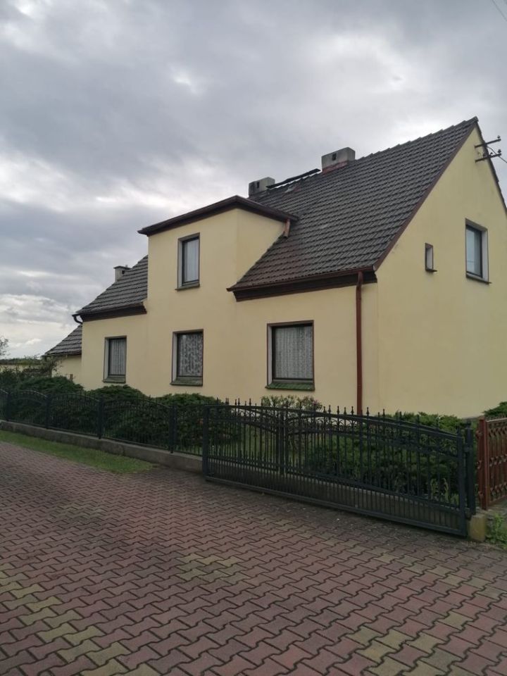 dom wolnostojący, 4 pokoje Gogolin. Zdjęcie 1