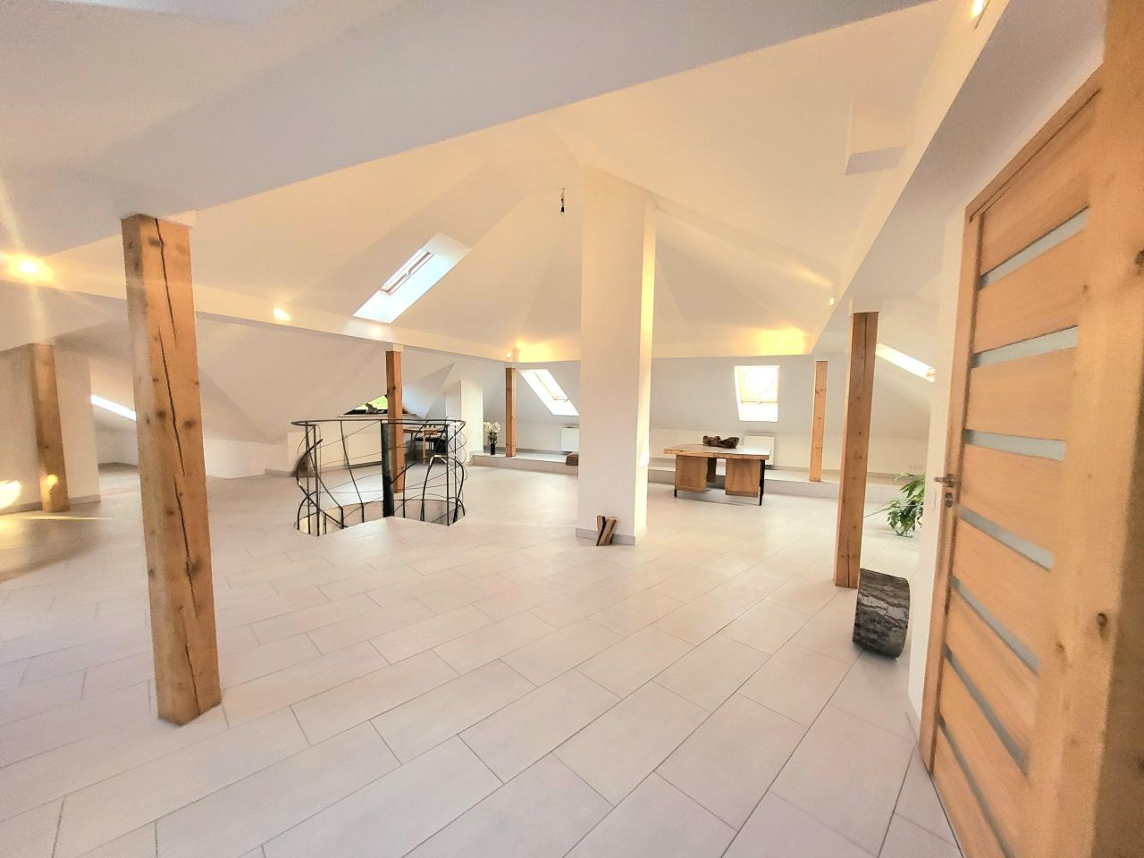 dom wolnostojący, 5 pokoi Wrocław Fabryczna, ul. gen. Witolda Urbanowicza. Zdjęcie 11