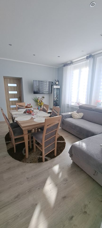 Mieszkanie 4-pokojowe Szwaruny. Zdjęcie 8