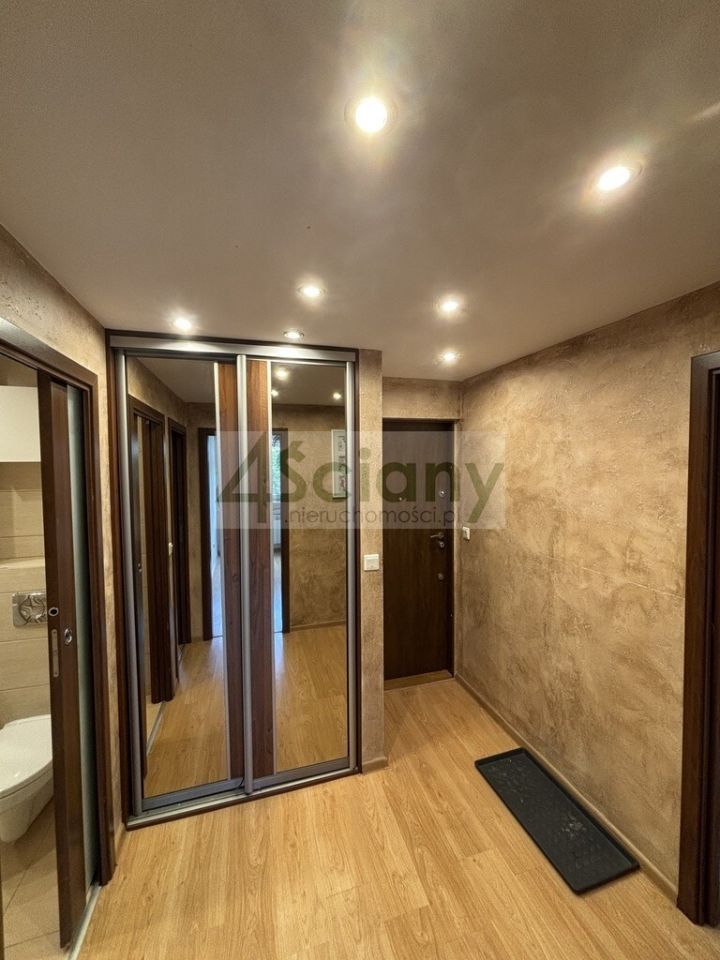 Mieszkanie 3-pokojowe Warszawa Śródmieście, ul. Grzybowska. Zdjęcie 9