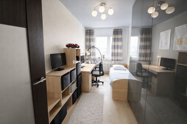 Mieszkanie 4-pokojowe Kraków Podgórze Duchackie, ul. Jana Sas-Zubrzyckiego. Zdjęcie 9