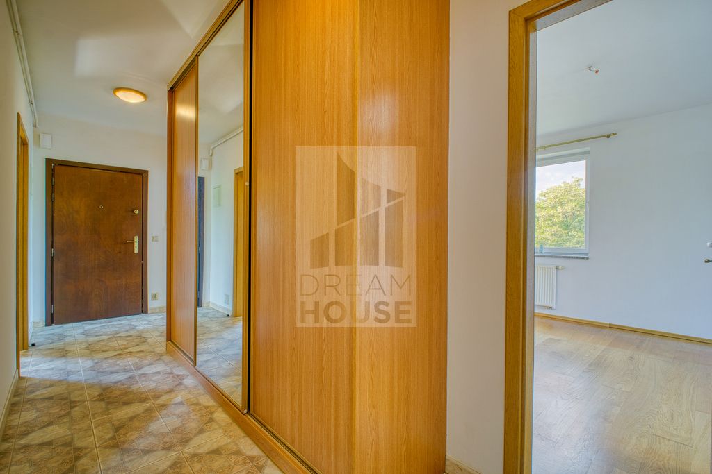 Mieszkanie 4-pokojowe Święta Katarzyna, ul. Polna. Zdjęcie 8