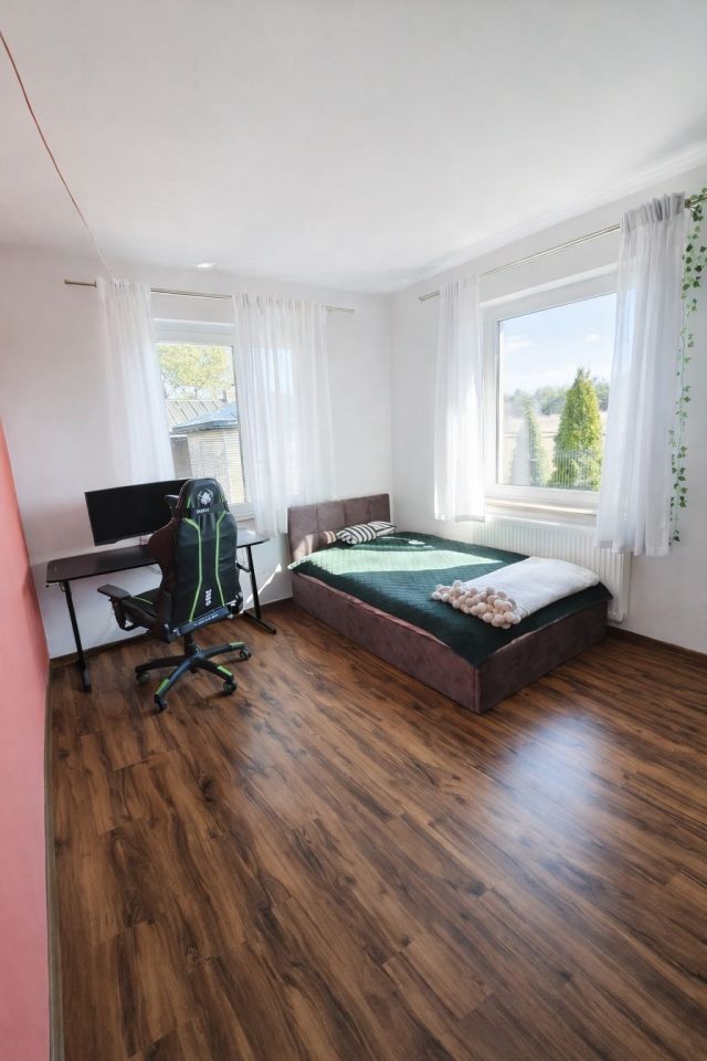 dom wolnostojący, 5 pokoi Dalny Las. Zdjęcie 9